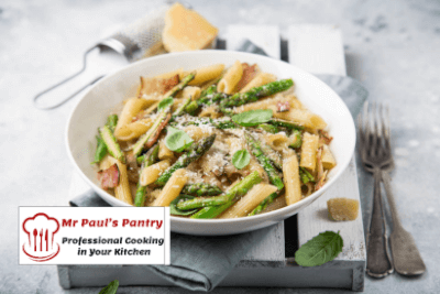 Pasta with Asparagus and Bacon
