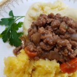 Mince & Tatties (Minced Beef & Mashed Potato)